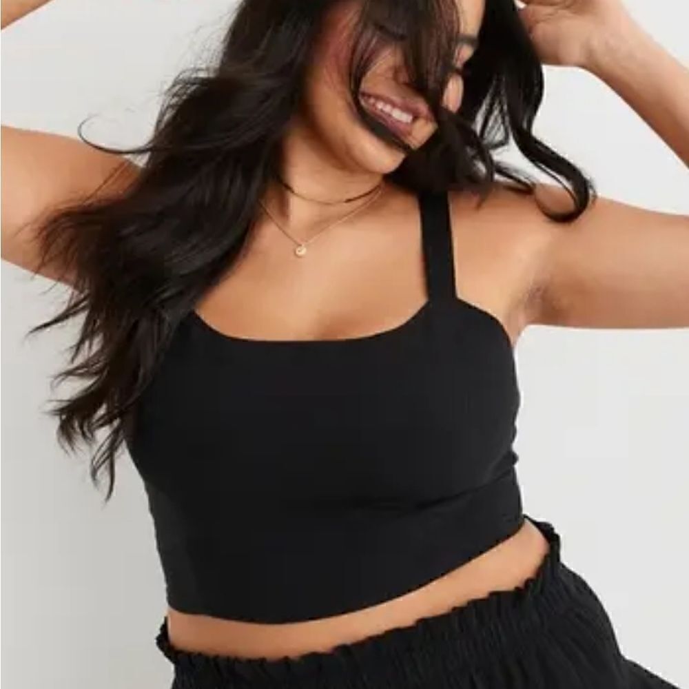 New Aerie Cropped Adjustable Strap Black Tank Size Large NWT